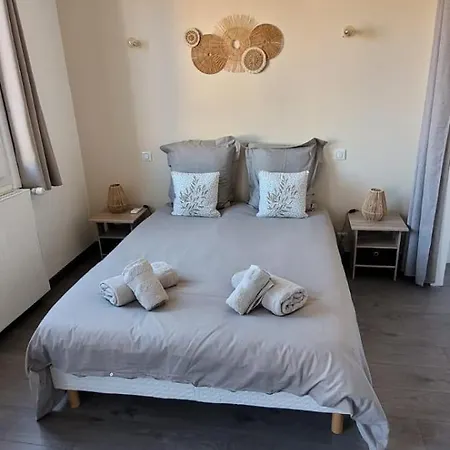 بيت للعطل Maison A *